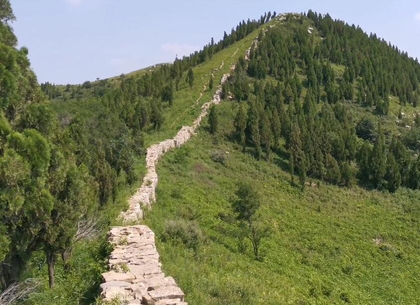 山东淄博原山齐长城遗址景点介绍1