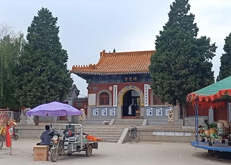 山东泰安东平湖月岩寺景点介绍1