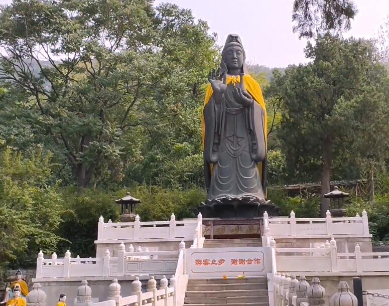 山东济南千佛山观音园景点介绍1