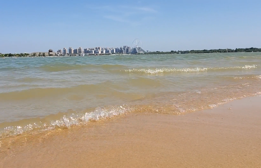 山东聊城东昌湖沙滩浴场景点介绍2