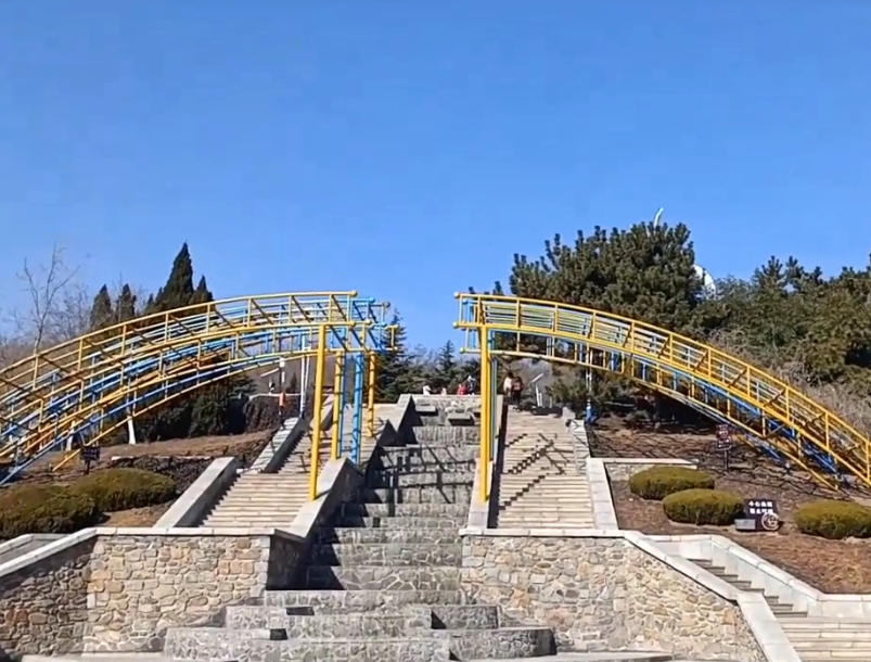 山东烟台凤凰山公园景点介绍1