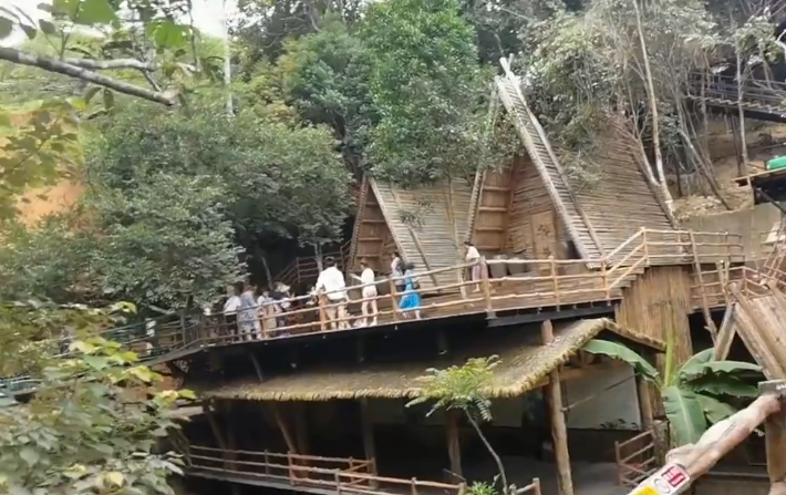 海南旅游槟榔谷兰花客栈景点介绍1