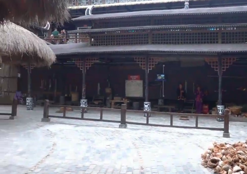 海南旅游椰田古寨景点介绍1