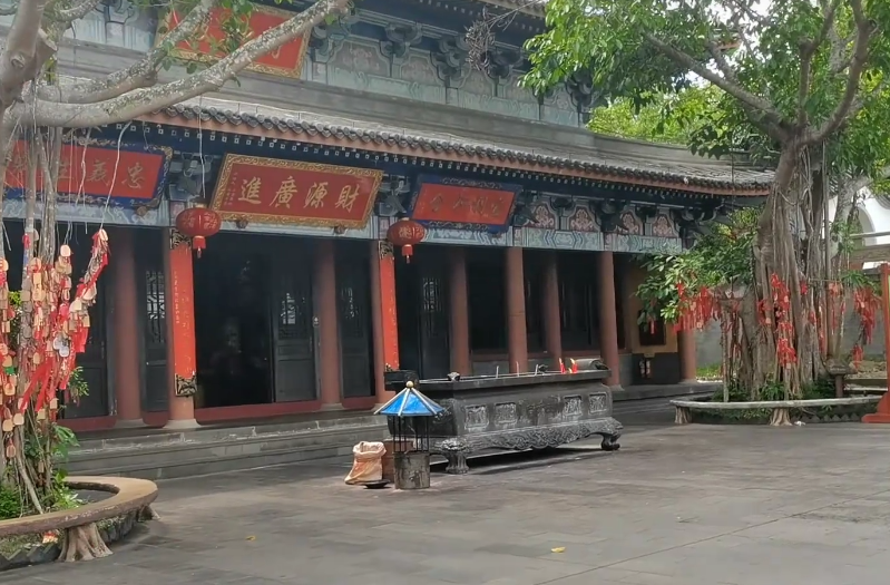 海南旅游文笔峰元辰殿景点介绍1