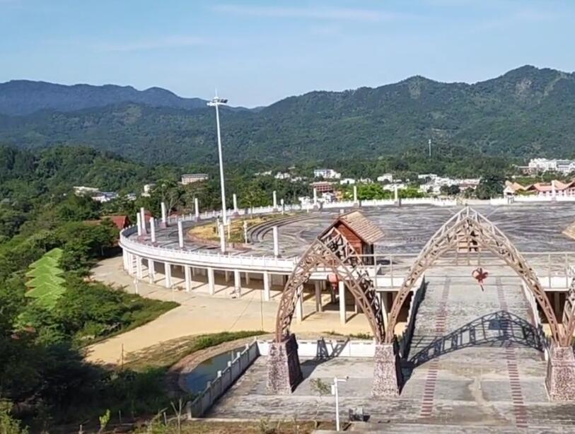 海南旅游大浪湾水上乐园景点介绍1