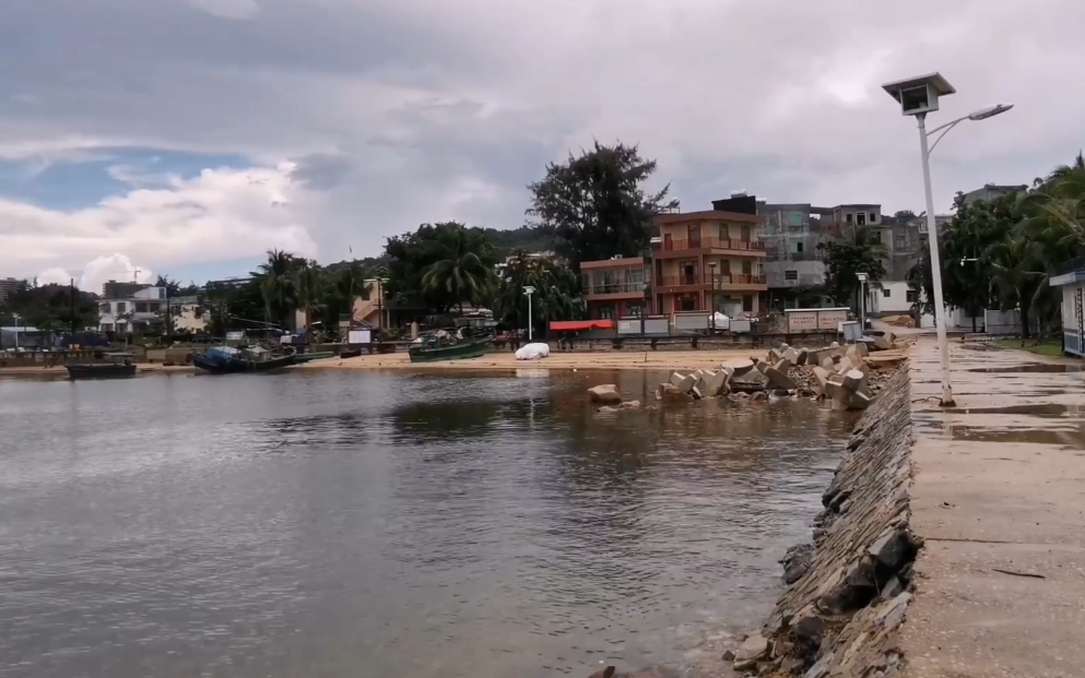 三亚南塔瀑布景点介绍1