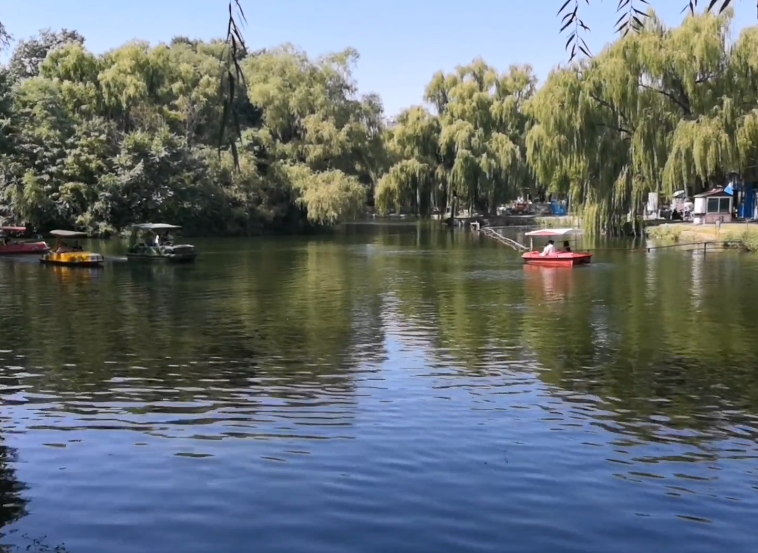 辽阳青年湖公园游玩攻略1