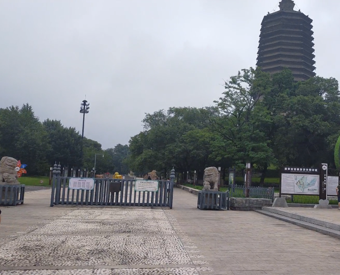 辽阳白塔公园游玩攻略1