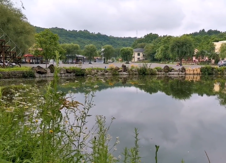 丹东黄椅山梨花村游玩攻略1