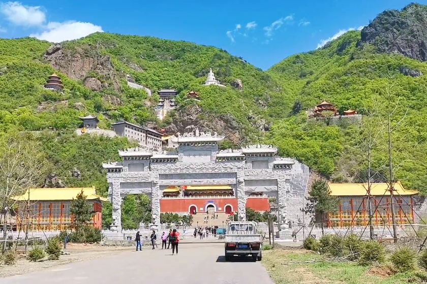 辽阳龙峰山风景区游玩攻略1