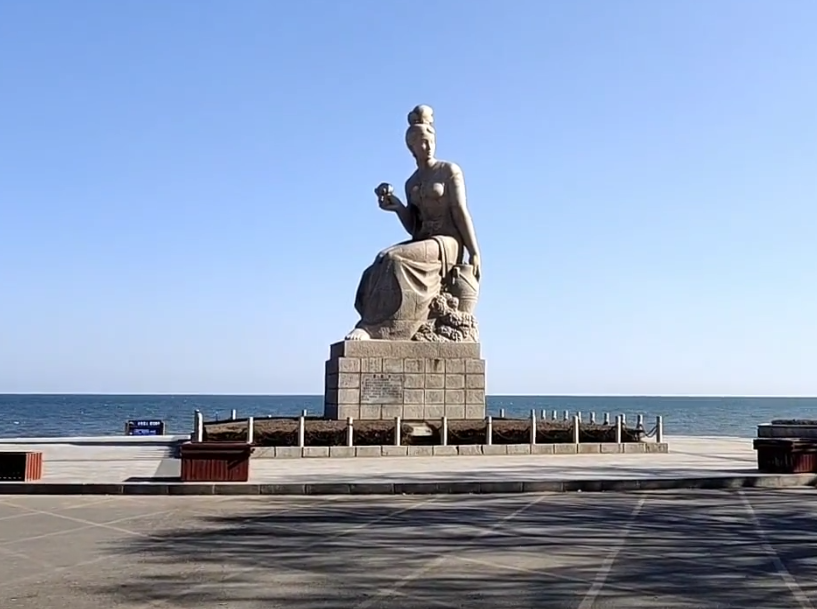 葫芦岛兴城菊花女雕像游玩攻略1