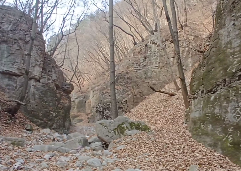 本溪卧龙岩溶小峡谷游玩攻略2