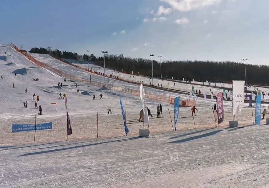 沈阳怪坡国际滑雪场游玩攻略1