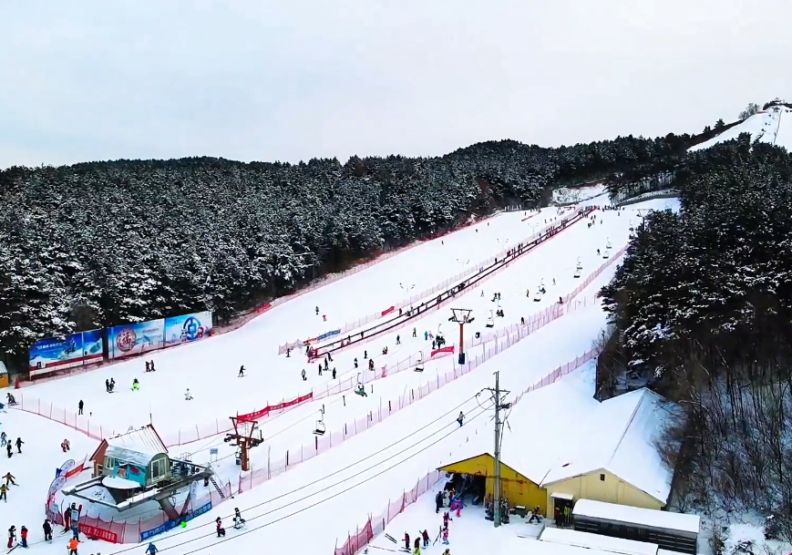 沈阳白清寨滑雪场游玩攻略1