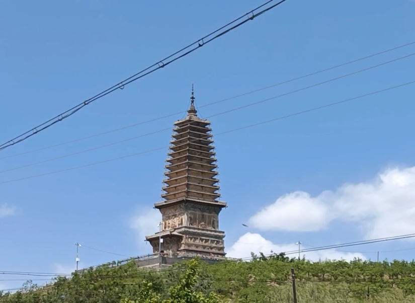 朝阳青峰塔游玩攻略1