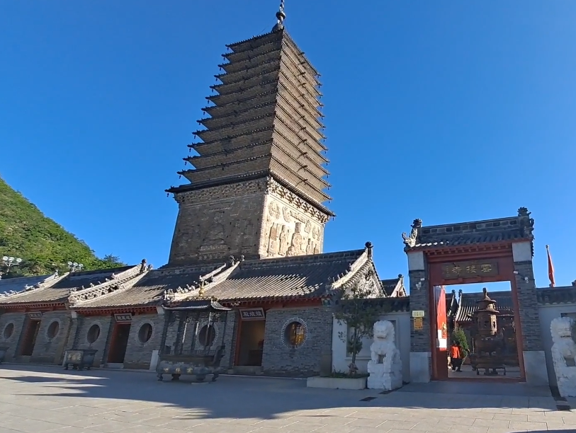 朝阳凤凰山云接寺游玩攻略1