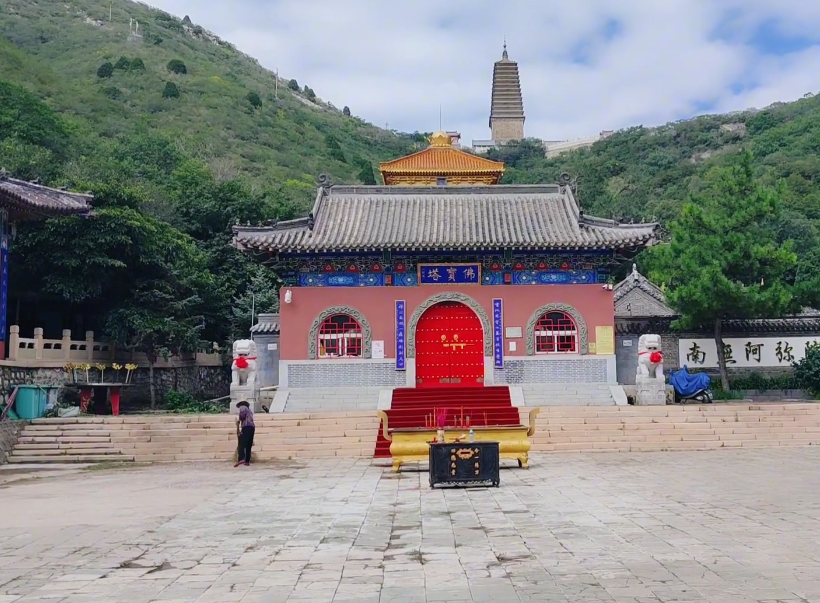 朝阳凤凰山佛宝塔游玩攻略1