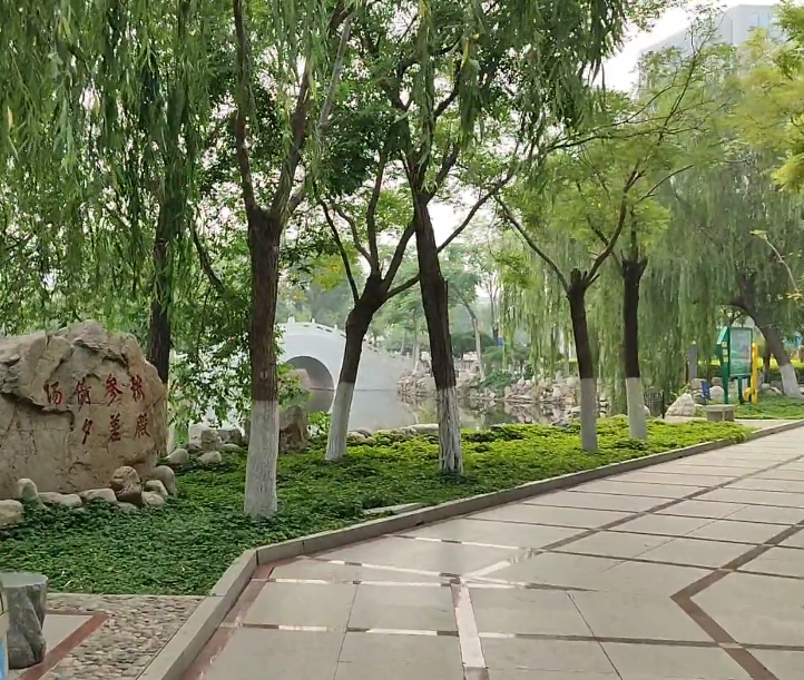 月牙河公园游玩攻略1