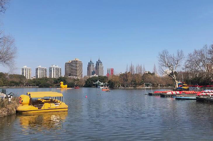 虹口北外滩滨江绿地游玩攻略1