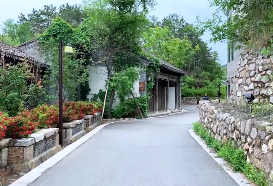 北京旅游景点:古北水镇英华书院1