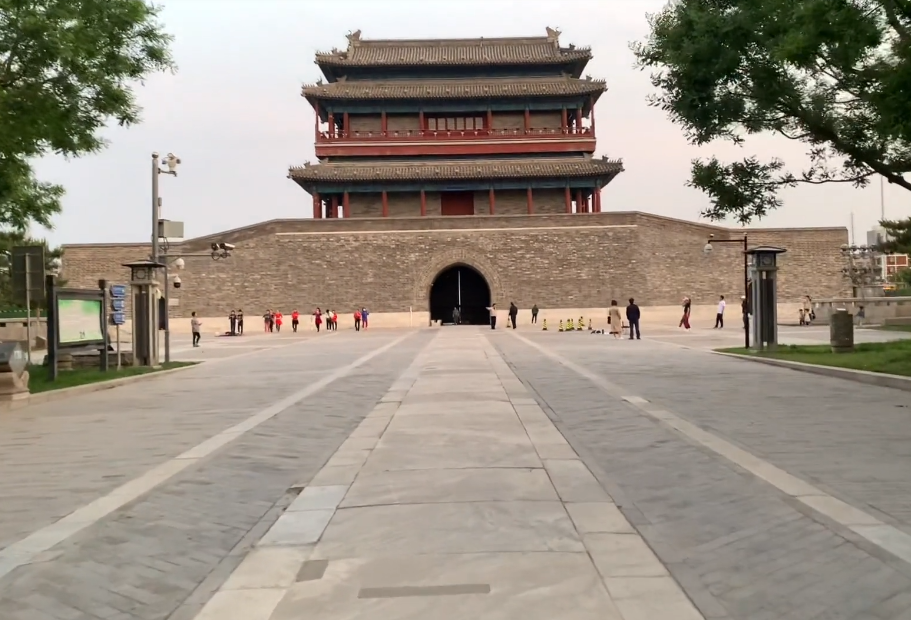 北京旅游景点:永定门广场1