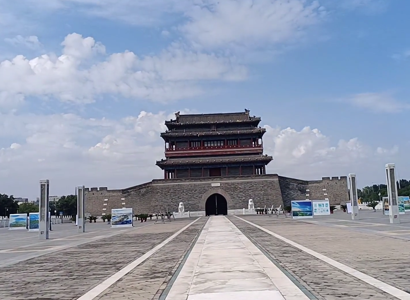北京旅游景点:永定门公园1