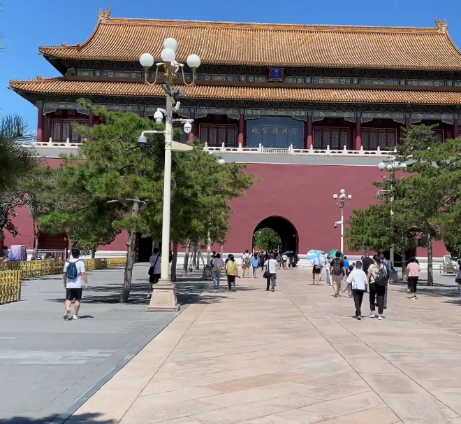 北京旅游景点:天安门2