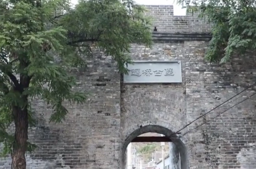 北京旅游景点:遥桥古堡1