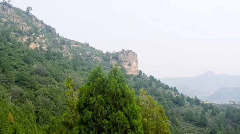 北京旅游景点:房山石经山(小西天)1