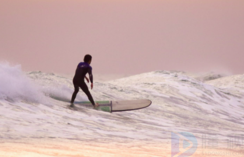 春节三亚旅游热潮回归 景点和旅游点接待游客超百万2