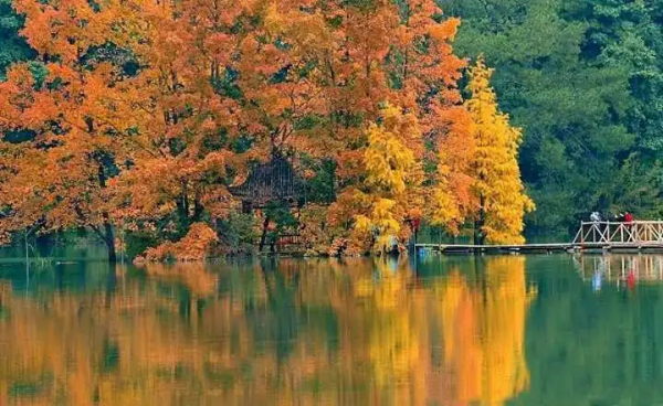 江西有什么鲜为人知的很好玩的地方？2