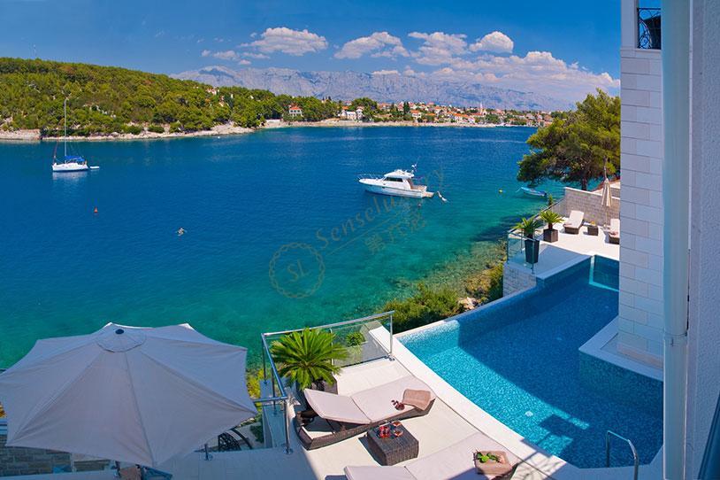 如果可以，我想一直住在克罗地亚的别墅里看海2