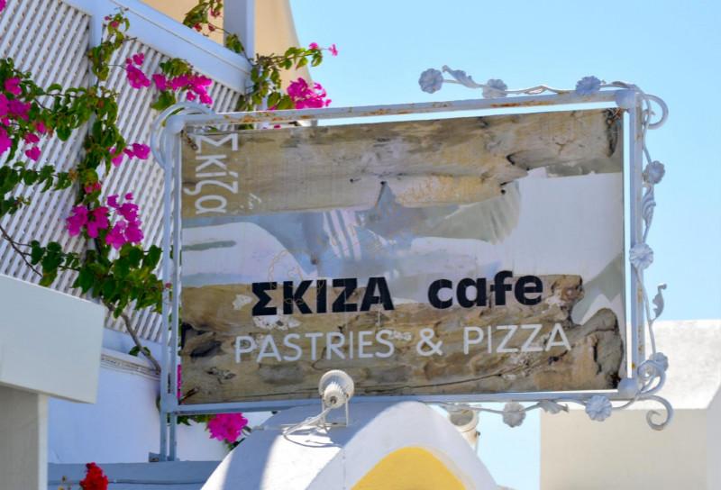 在圣托里尼岛旅游，如何避免一些意外的发生5