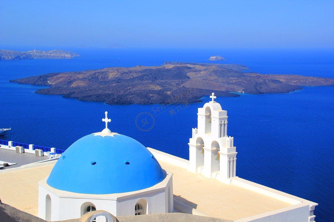 去圣托里尼岛游玩，这些景点一定得去逛逛！2