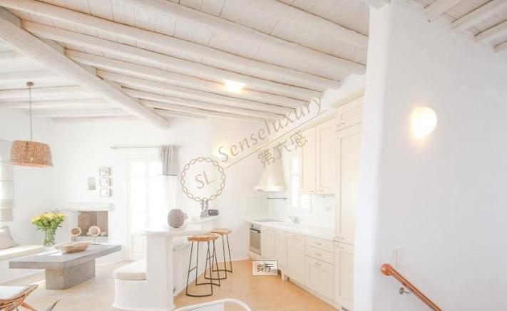 米克诺斯岛住哪里比较好？8