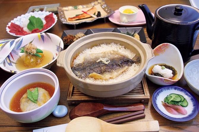 富士山美食有哪些？这篇攻略带你吃遍富士山周边！5