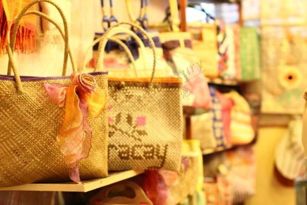 长滩岛购物去哪买，买些什么好？4