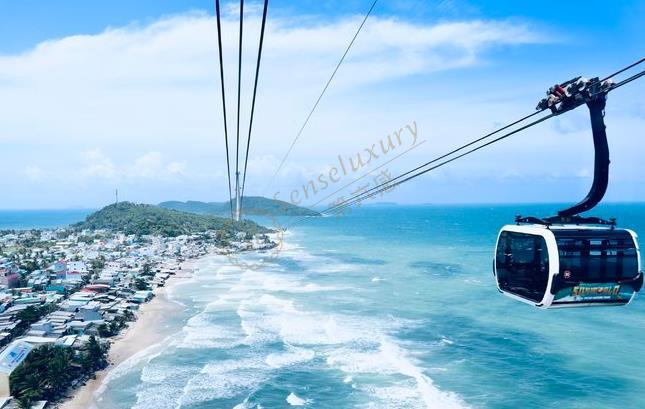 说到富国岛，不得不提下它迷人的自然风光1