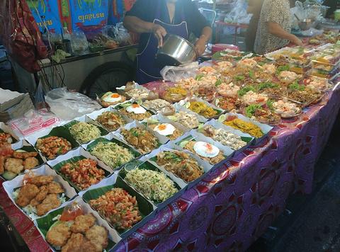 扫货防坑！在甲米购物这篇攻略你得先了解!6