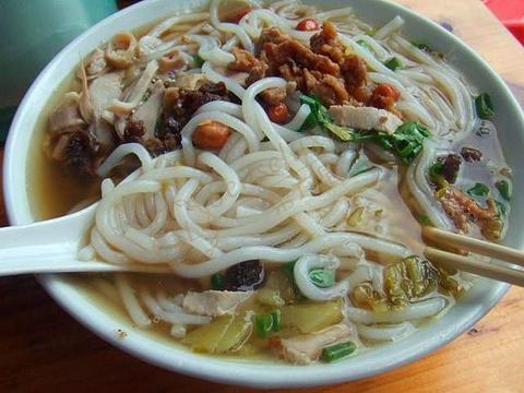 去三亚旅游多少钱？最新三亚旅游费用报价单为您奉上！4