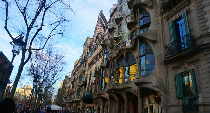 去巴塞罗那旅游的费用需要多少,来看看这篇攻略吧!2