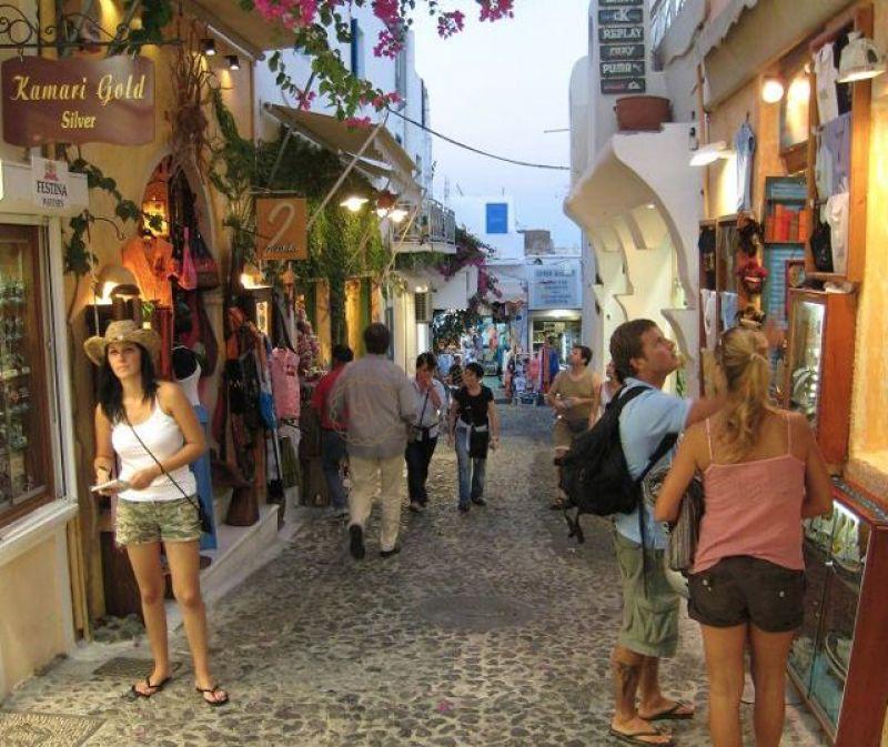 在圣托里尼岛购物，怎么选地方和商品6