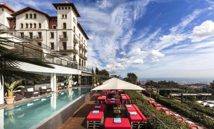 游玩巴塞罗那，住哪里比较好？5