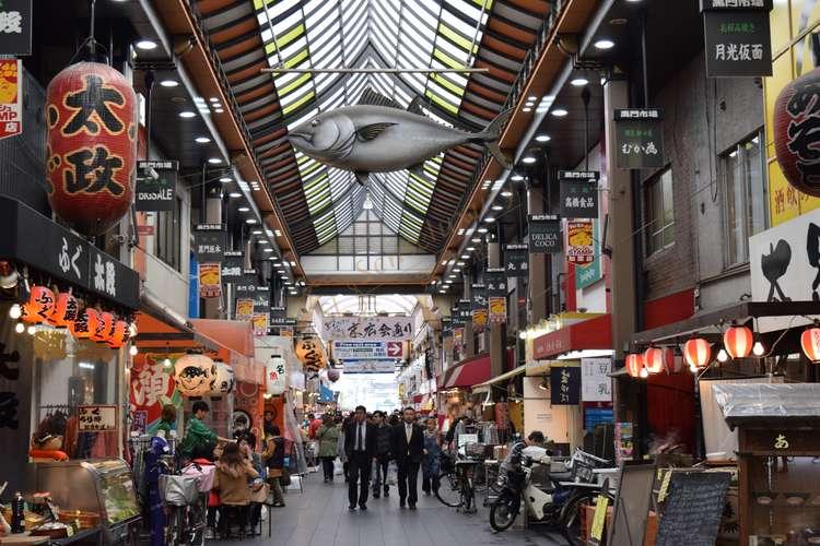 日本大阪都有哪些比较大的购物地点？3
