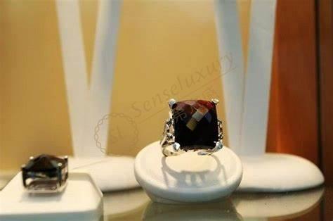 布拉格有哪些值得购买的特产，布拉格购物攻略5