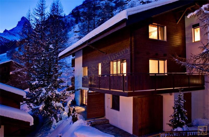 去采尔马特滑雪，一定要住下那边的雪屋5