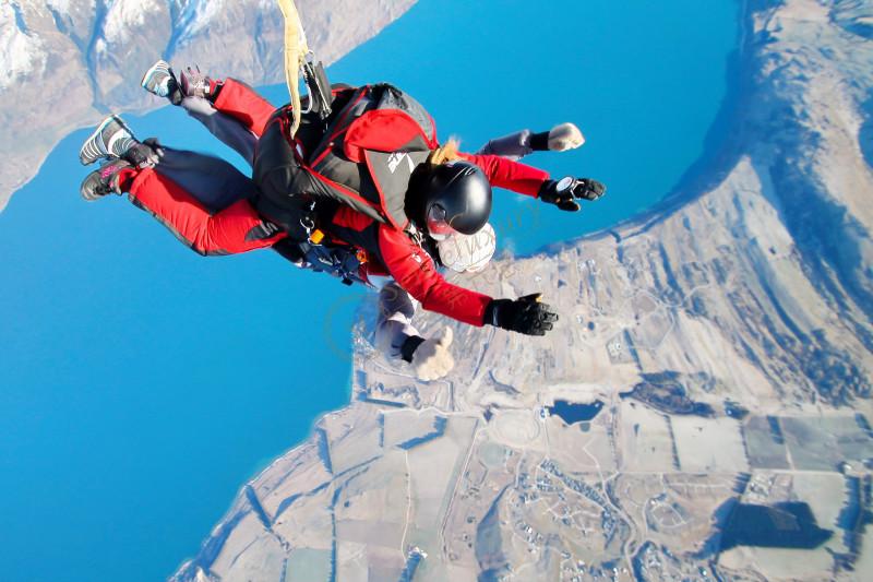 皇后镇跳伞攻略，探索跳伞的乐趣与奥妙3