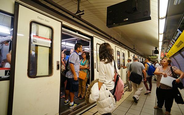 第六感为大家整理出一份超详尽巴塞罗那交通攻略4