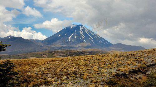新西兰都有哪些有特色火山风景？3