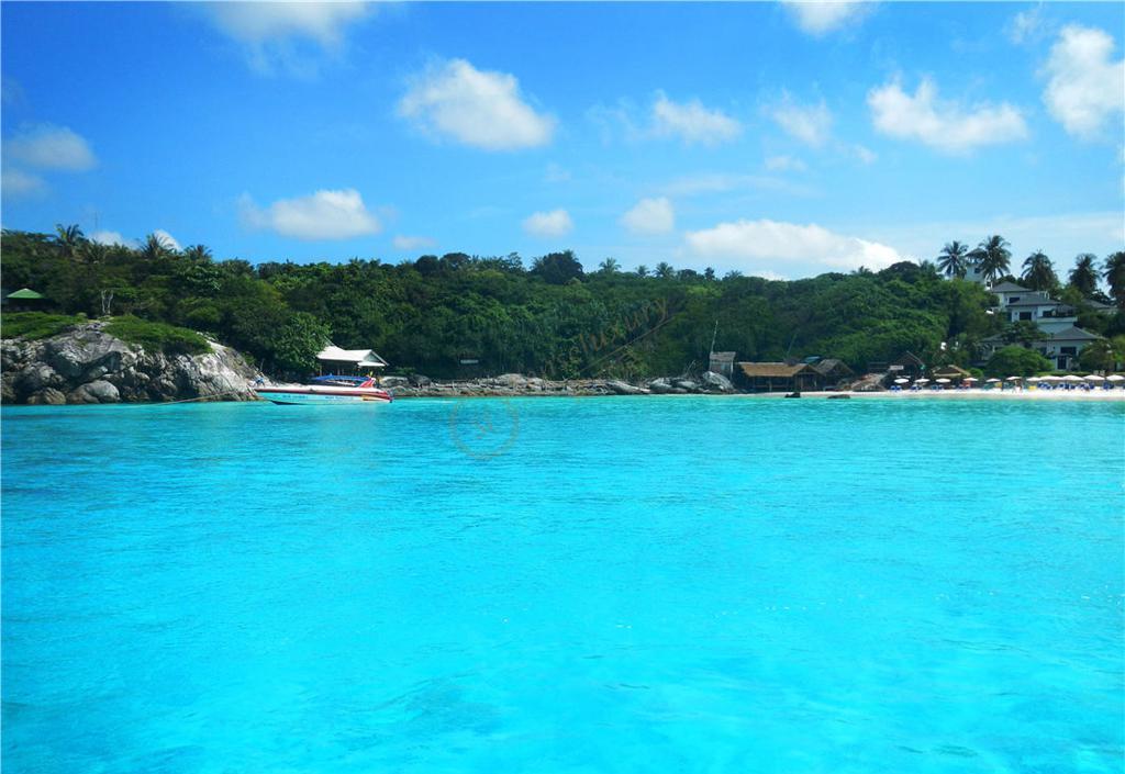 来到普吉岛度假，怎么能错过潜水活动呢？2